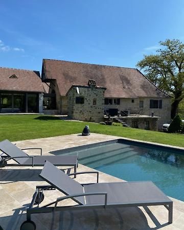 Agreable Chambre D Hote Avec Piscine Et Jacuzzi Thegra ภายนอก รูปภาพ