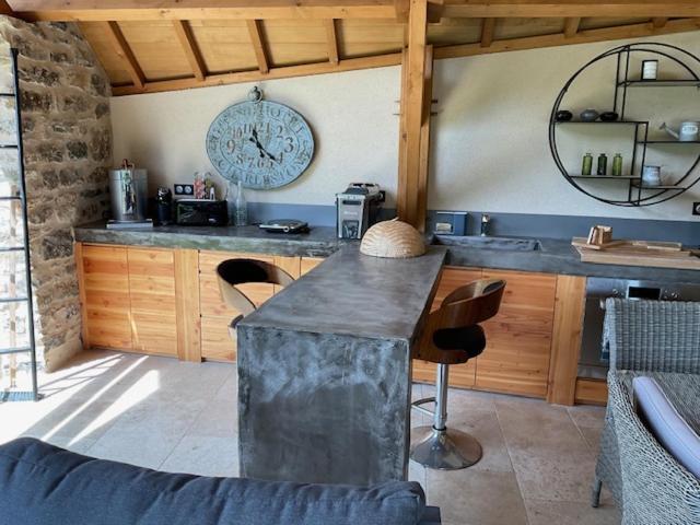 Agreable Chambre D Hote Avec Piscine Et Jacuzzi Thegra ภายนอก รูปภาพ