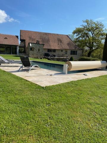 Agreable Chambre D Hote Avec Piscine Et Jacuzzi Thegra ภายนอก รูปภาพ